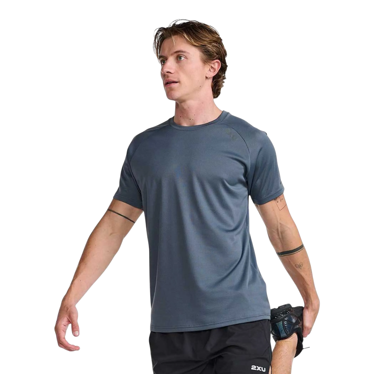 2XU Aero Tee Hombre Turbulence #Color_Turbulence
