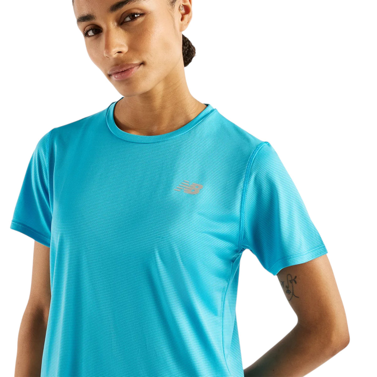 Camiseta Mujer New Balance Essentials T-SHIRT W NEW BALANCE #Color_Sky