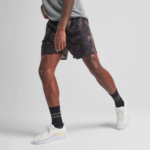 COMPLEX ATHLETIC SHORT SHORT STANCE
