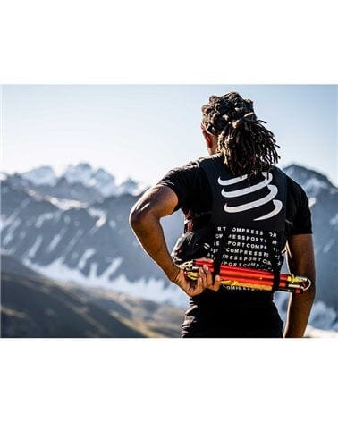 Compressport Ultrun Pack S Evo 10 Hydration Trail Running Pack/Vest, Black (2 500 Ml Ergo Flasks Included) Compressport