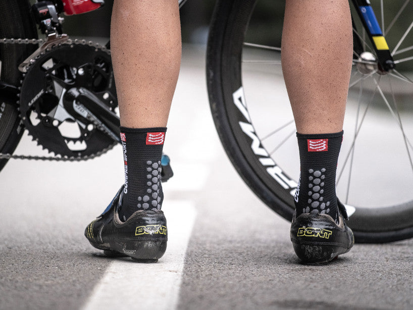 PRO RACING SOCKS V3.0 BIKE BLACK Medias Compressport