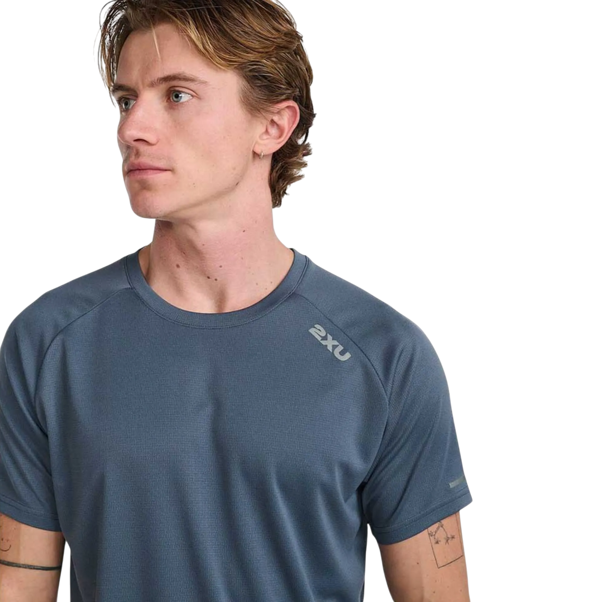 2XU Aero Tee Hombre Turbulence #Color_Turbulence