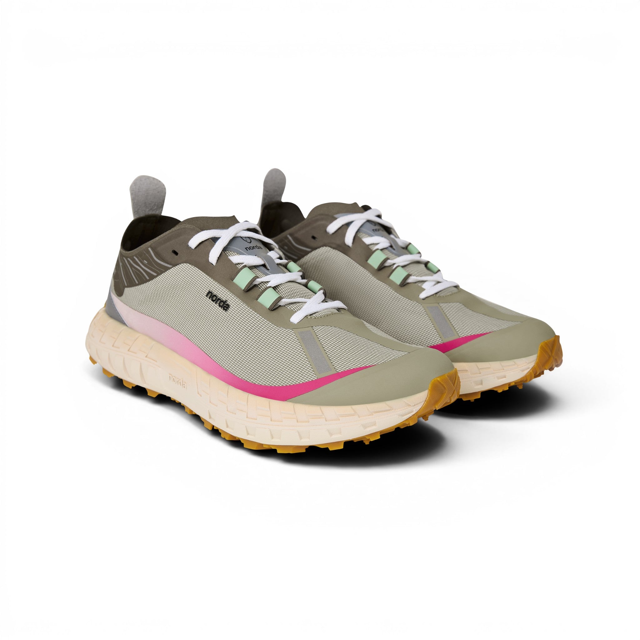 NORDA 001A SKY Mujer