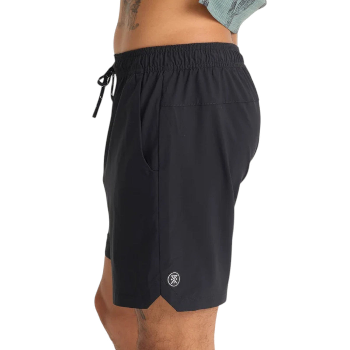 Roark Serrano 7" Hombre Black #Color_Black