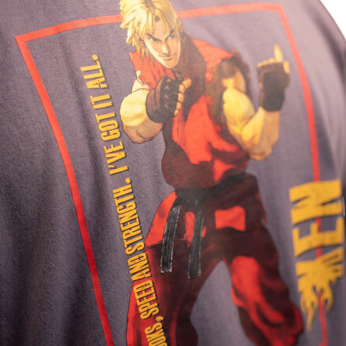 Everlast Street Fighter Ken Oversize Hombre · Charcoal