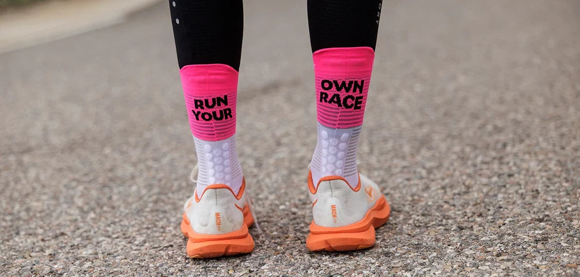 Compressport Pro Racing Run Neon Pink #Color_Neon Pink