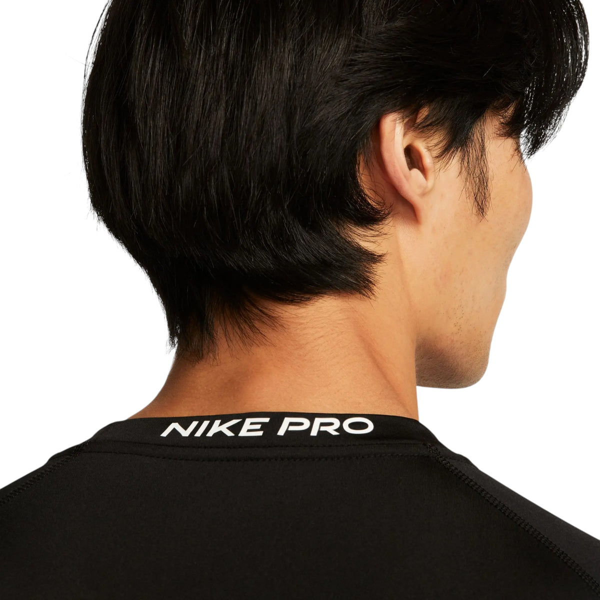 Nike Pro Dri-FIT Top Manga Larga Ajustado Hombre