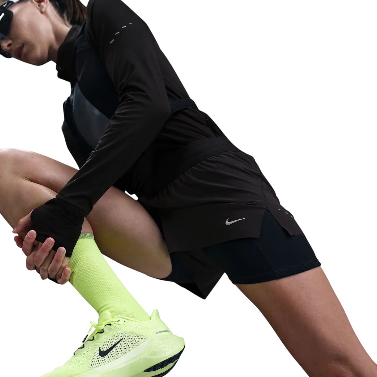 Nike Swift Dri-FIT Mid-Rise 2 en 1 Short Mujer