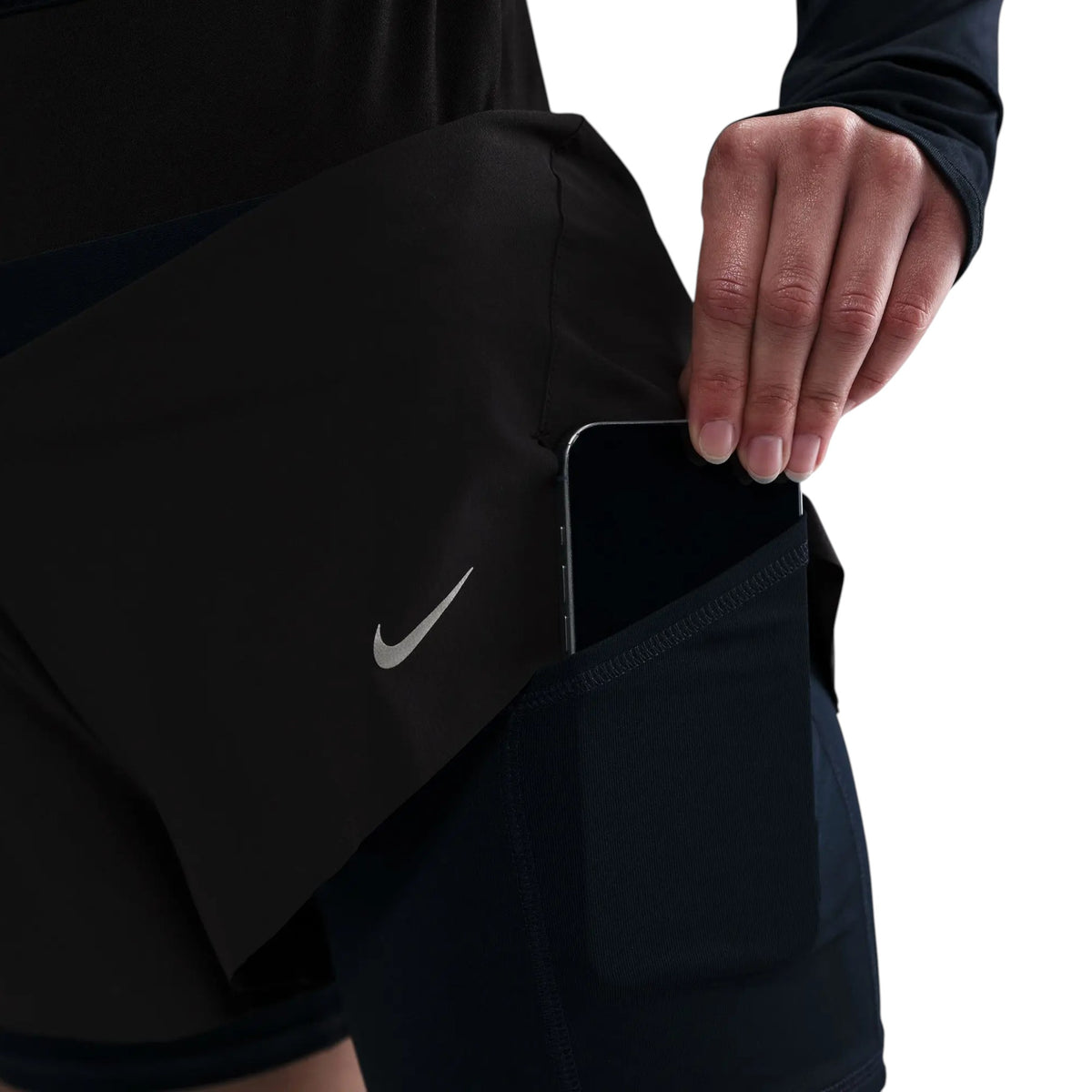 Nike Swift Dri-FIT Mid-Rise 2 en 1 Short Mujer