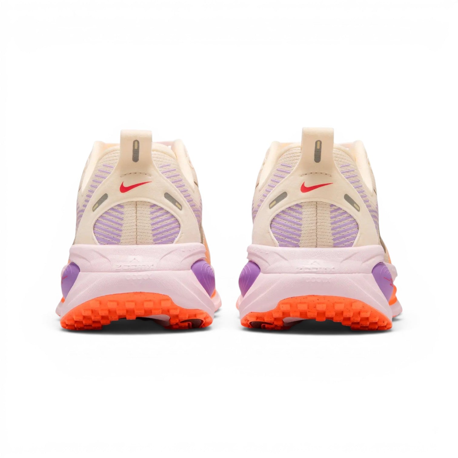 NIKE Vomero 18 Mujer