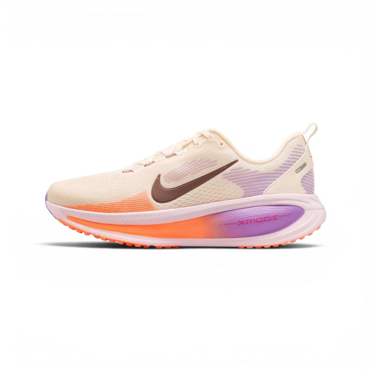 Nike Vomero 18 Mujer Chalk #Color_Chalk