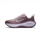 NIKE Vomero Plus Mujer