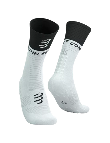 Mid Compression Socks V2.0 - White Black Medias COMPRESSPORT 