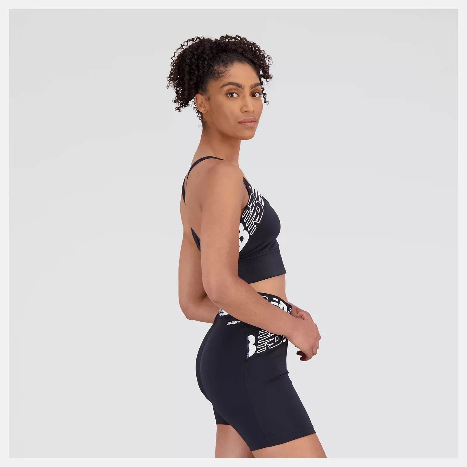 NB RELENTLESS CROP BRA SPORTBRA NEW BALANCE 