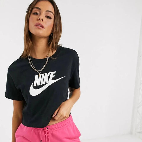 NIKE SPORTSWEAR ESSENTIAL CROP T-SHIRT W Nike 