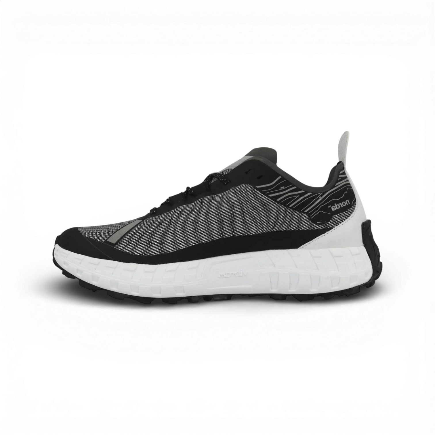 NORDA 001 Black Mujer