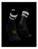 Pro Racing Socks V4.0 Run High Flash - Black/Fluo Yellow Medias Compressport 